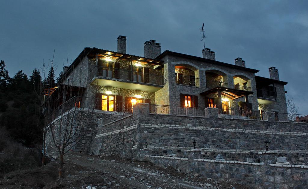 Thisoa Hotel Karkalou Exterior photo